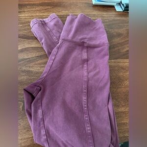 NWT size medium Offline Aerie leggings